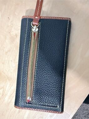 Black Pebbled Leather Zip Wallet with Brown Trim